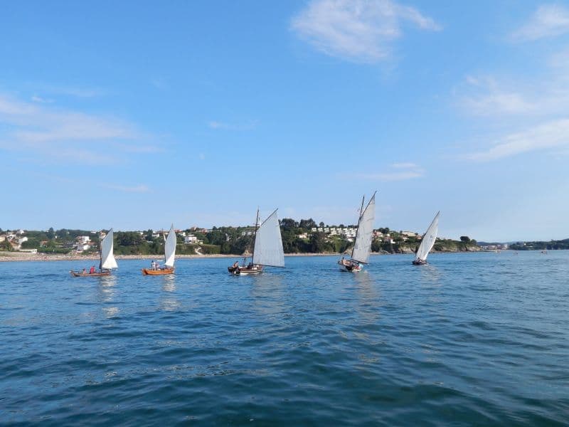 Embarcaciones en la ría